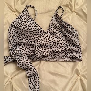 SHEIN Black and White Spotted Camisole